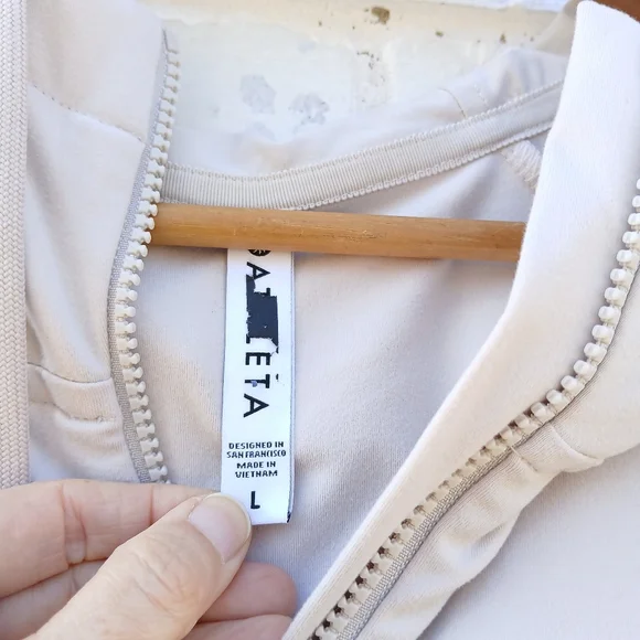 Athleta Glacier Poncho Hoodie Large - Picture 3 of 7